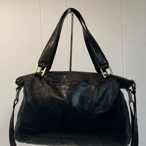 HOBO the Original Black Leather Shoulder Bag with Crossbody Strap - Picture 2 of 13